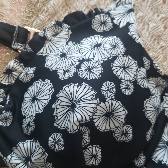 Raisins Swim Top Bikini and Cover-Up - Picture 2 of 6